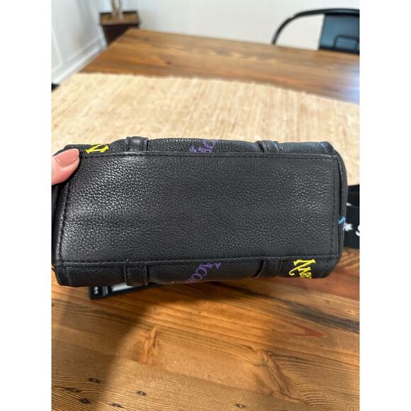 Marc Jacobs x New York Magazine The Mini Tag Leather Tote + Logo Shoulder Strap - Picture 9 of 16